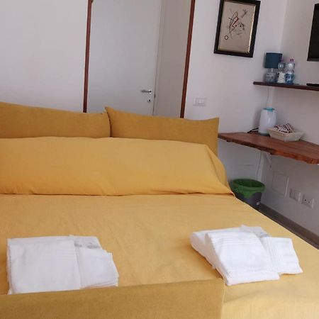 Touristhouse Monopoli 10 Bed & Breakfast Exterior photo