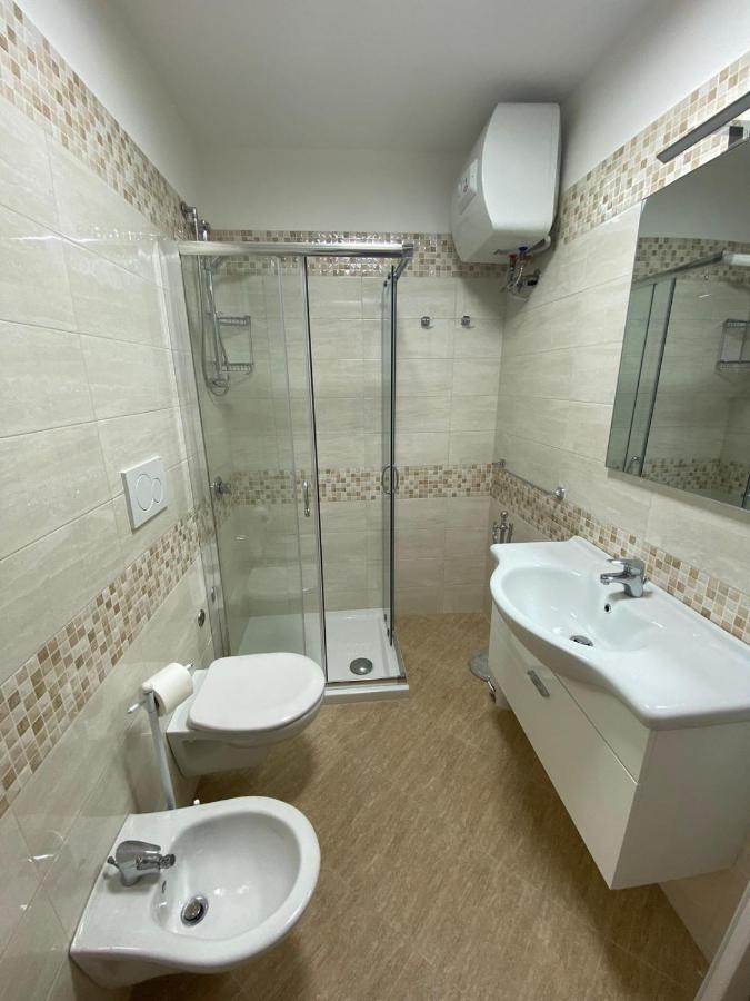 Touristhouse Monopoli 10 Bed & Breakfast Exterior photo