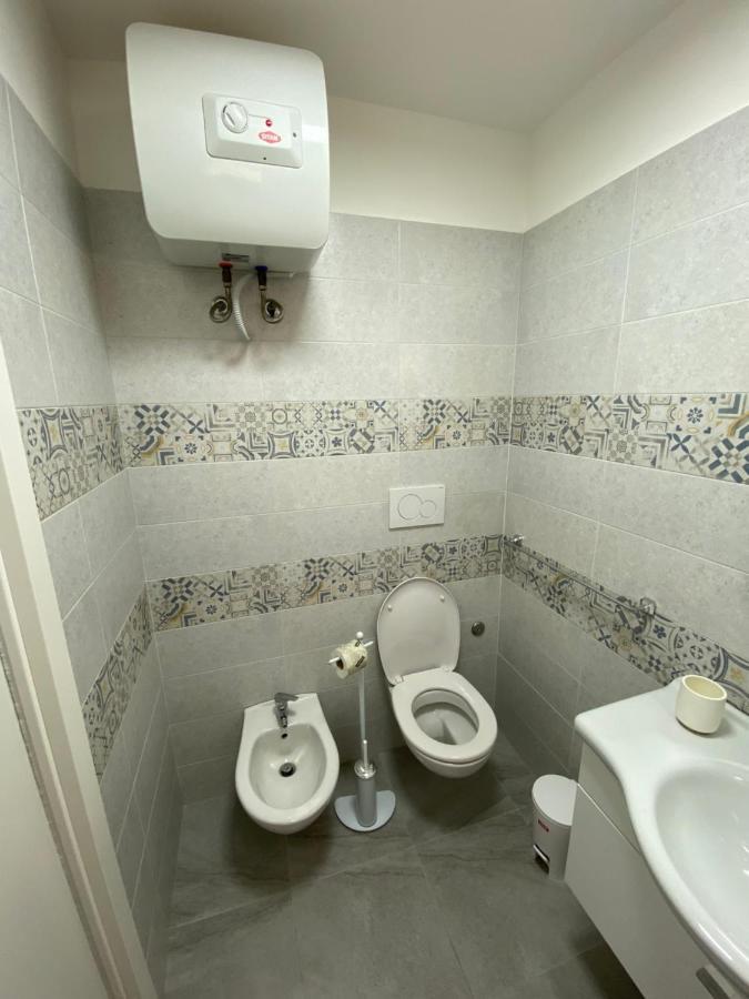 Touristhouse Monopoli 10 Bed & Breakfast Exterior photo