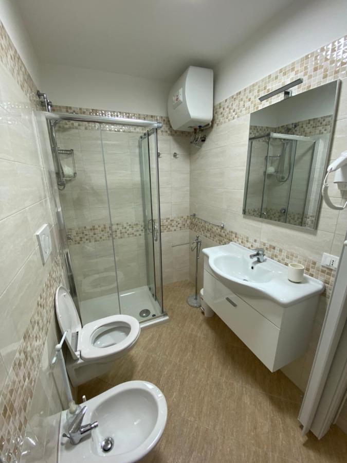 Touristhouse Monopoli 10 Bed & Breakfast Exterior photo